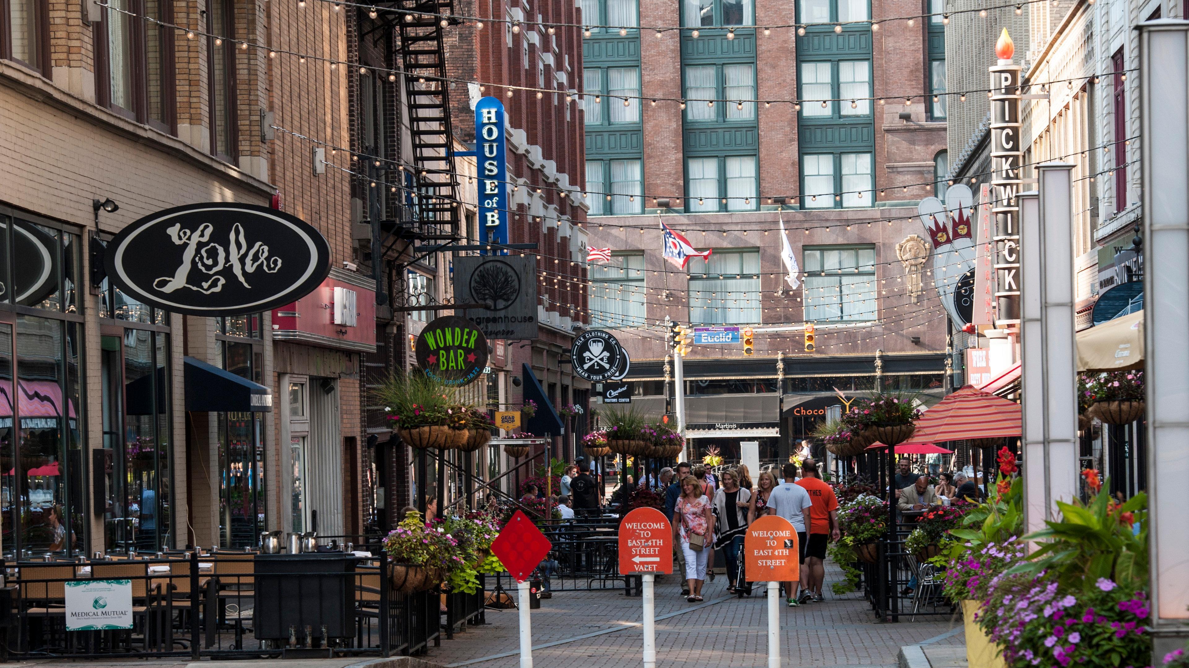 Holiday Inn Cleveland Clinic By Ihg Exterior foto